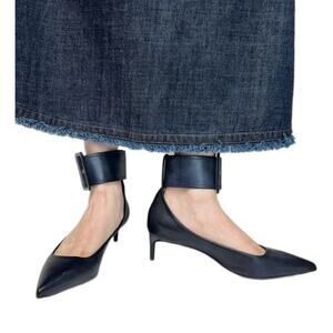 Max Mara Women's Black Pree Kitten Heel Leather Pumps Size 37.5 NWOT/box